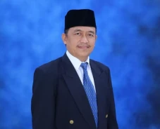 Perpanjangan Usia Pensiun...