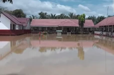 Sungai Batanghari Meluap,...