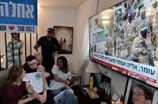 Hamas Siap Serahkan...