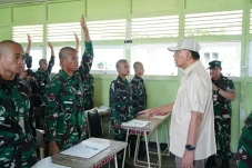 Tinjau Rindam XII/Tanjungpura,...