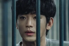 Kim Soo Hyun Dilindungi...
