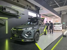 Suzuki Fronx Hybrid:...
