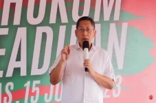 Urun Rembug Tentang...