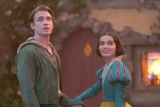 Sinopsis Film Snow White...