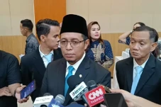 Teror Kepala Babi ke...