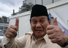 Prabowo Cuek Harga Saham...