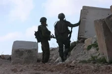 Hizbullah Hujani Israel...