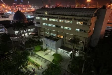 Peringati Earth Hour...