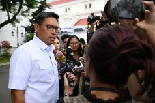 Prabowo Minta Pejabat...