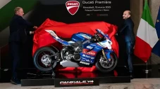 Ducati Panigale V4 Tricolore...