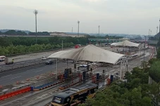 H-7 Idulfitri, Volume...