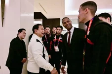 Prabowo Beri Dukungan...