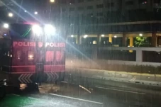 Demo Ricuh Pecah, Polisi...