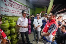 Kunjungi Pangkalan di...
