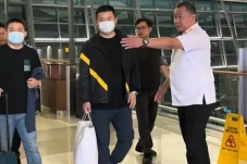 Kronologi Imigrasi Tangkap...