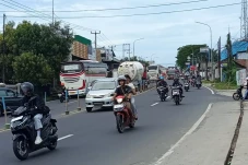Jalan Pantura Karawang...