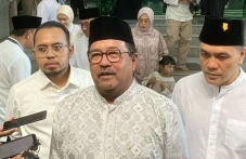 Usai Salat Idulfitri,...