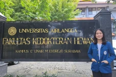 FKH Unair Masuk 100...