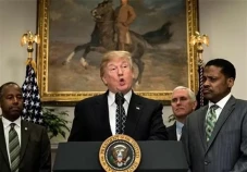 Perang Panas Trump dan...