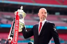 Erik Ten Hag Pelatih...