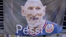 Spanduk Pessi Bikin...