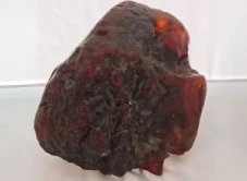 Batu Ini Jadi Pengganjal...