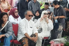 Deretan Artis Tanah...