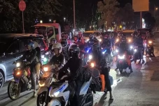 Pemudik Motor Padati...