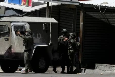 1.200 Anak Palestina...