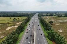 Tol Cipali Padat di...