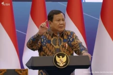 Sedih Banyak Menteri...