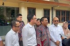 Novel Baswedan Dampingi...