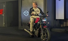 Harley Davidson Cari...