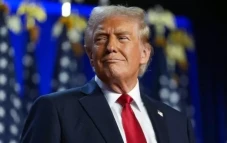 Soal Tarif Impor, Trump:...