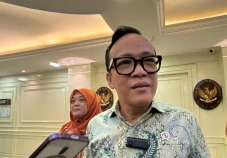 Jauh dari Harapan, Wamenaker...