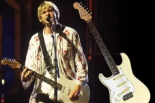 Gitar Rusak Kurt Cobain...