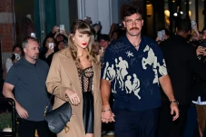 Taylor Swift dan Travis...