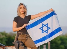 Tentara Israel Kepung...