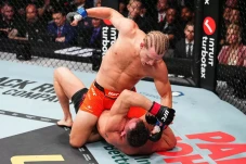 Hasil UFC 314: Paddy...