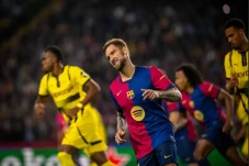 Barcelona Bertandang...
