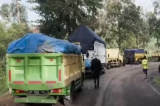 Jalan Raya Pangalengan...