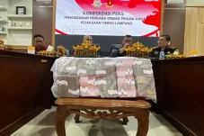 Kerugian Negara Capai...