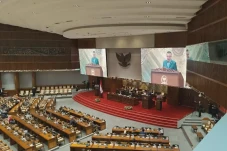 Akhiri Masa Reses, DPR...