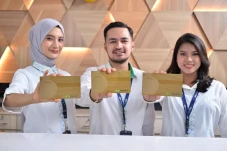 Aksi Borong Emas Terus...