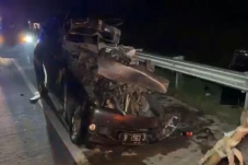 Kecelakaan Maut di Tol...
