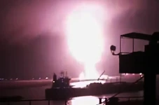 AS Bombardir Pelabuhan...