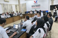 Gelar Konsolidasi Hadapi...