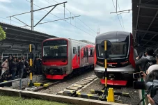 100 Tahun Jaringan KRL,...
