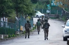 Konflik Kashmir Memanas!...