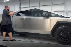 Pemilik Tesla Ganti...